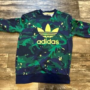 Adidas sweatshirt